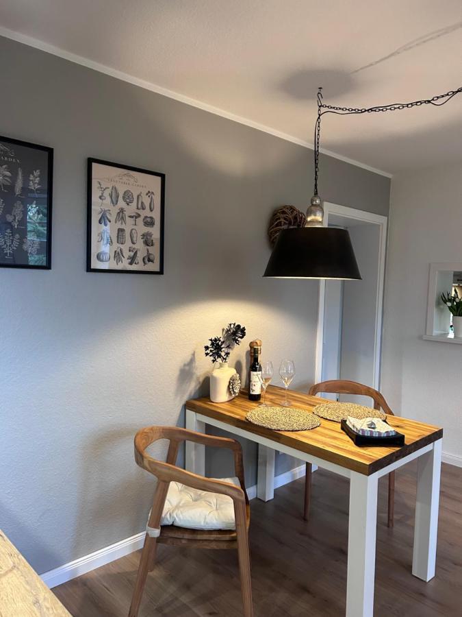 4 Wunderschoene Ferienwohnungen Im Kavaliershaus Schwerin  Eksteriør billede